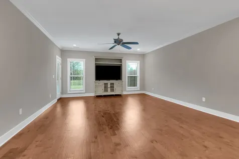 58 Island Way Winchester TN 37398