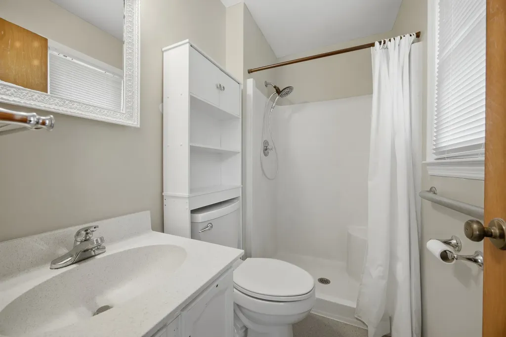 6716 Cool Springs Road Thompsons Station TN 37179