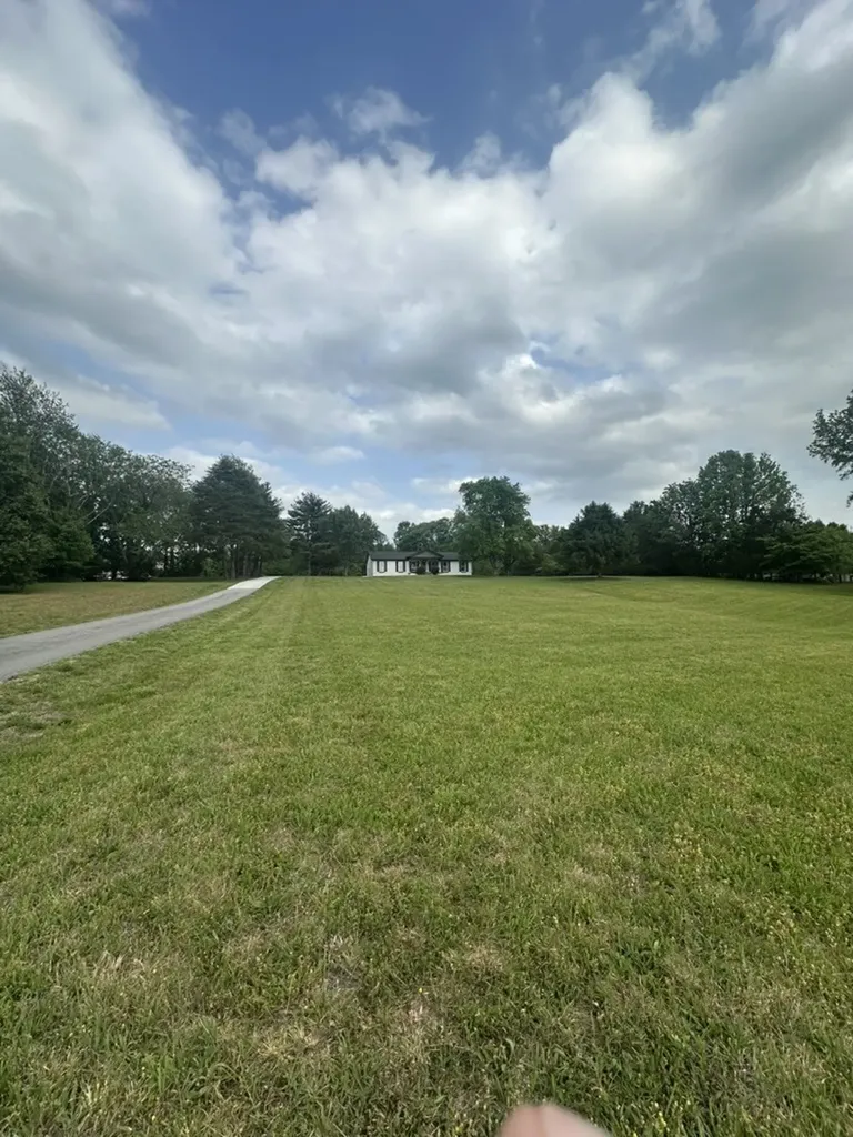 6716 Cool Springs Road Thompsons Station TN 37179