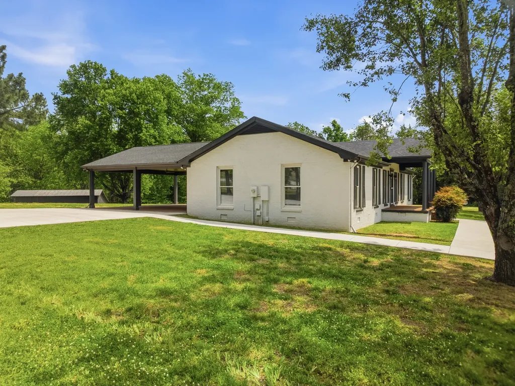 6716 Cool Springs Road Thompsons Station TN 37179