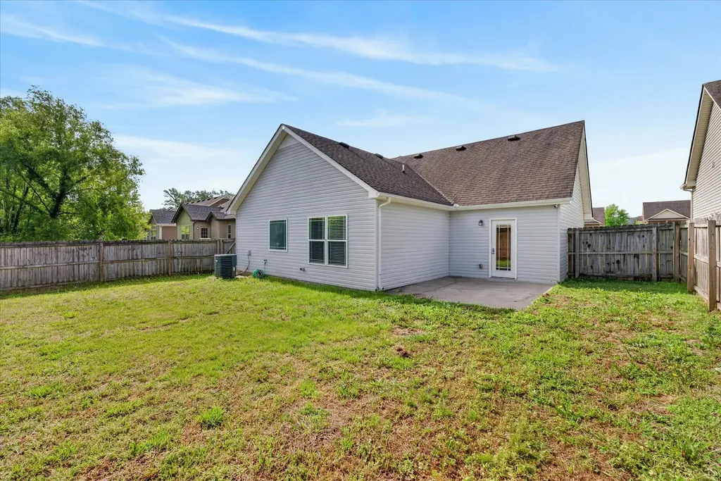 837 Shelton Circle Clarksville TN 37042