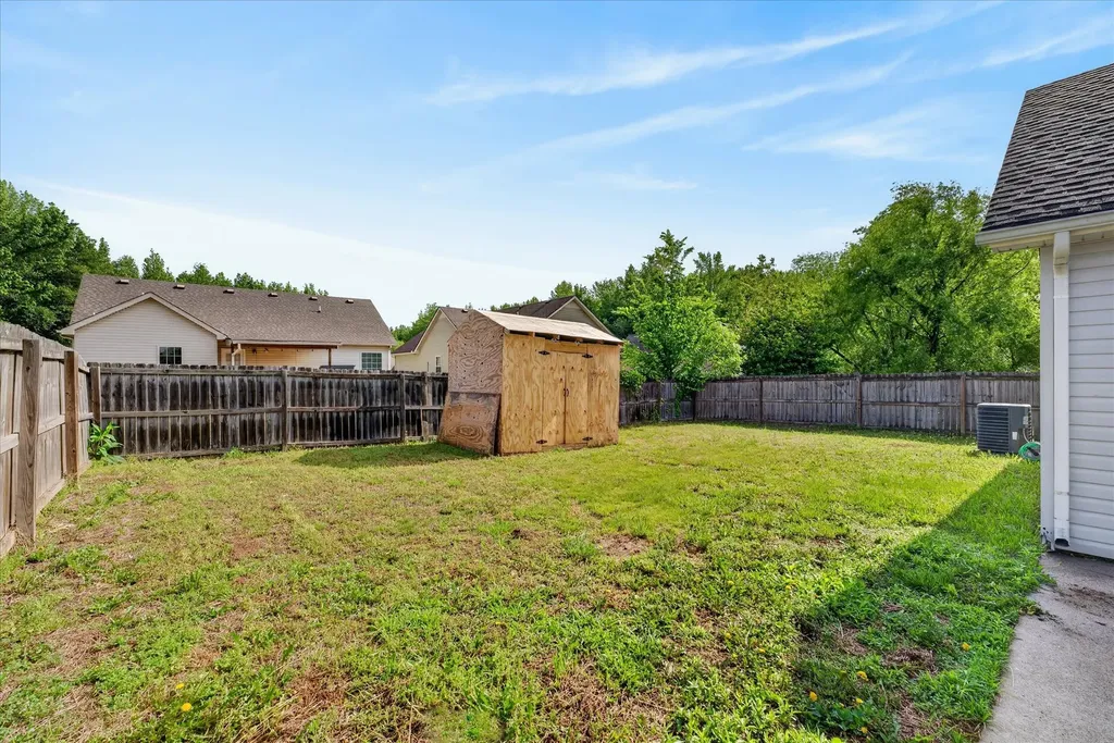 837 Shelton Circle Clarksville TN 37042