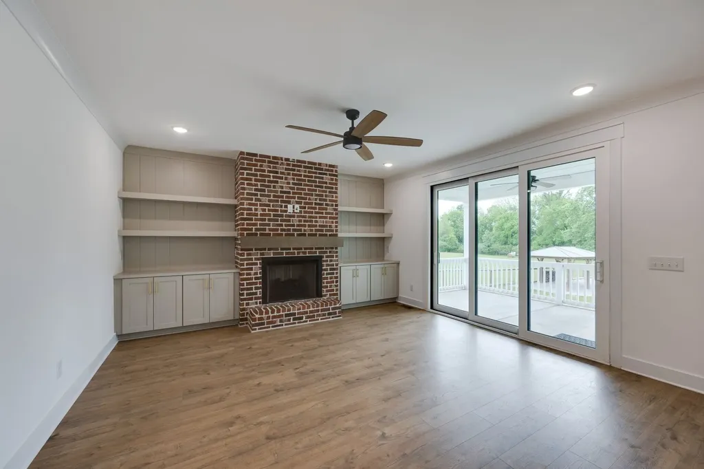 2315 Zion Road Columbia TN 38401