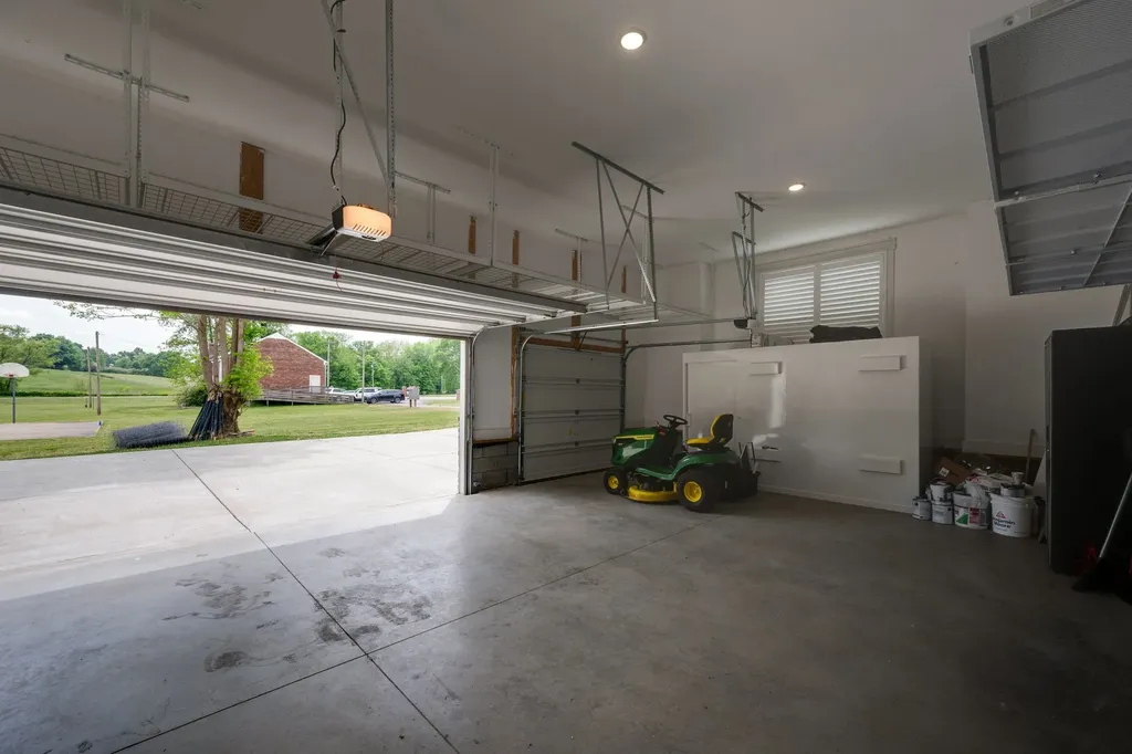 2315 Zion Road Columbia TN 38401