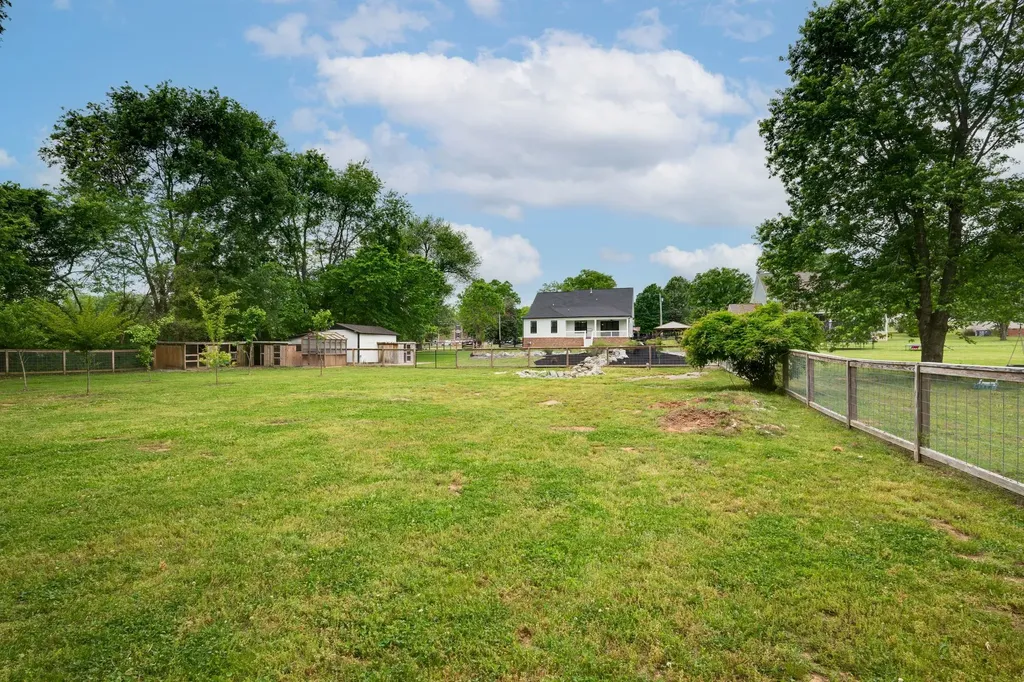 2315 Zion Road Columbia TN 38401