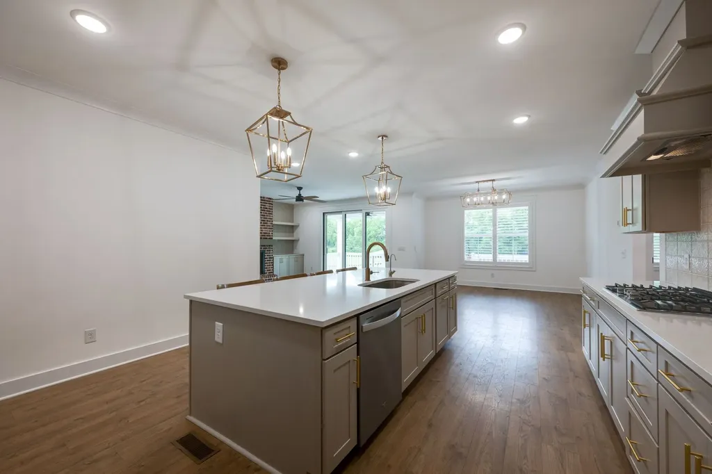 2315 Zion Road Columbia TN 38401