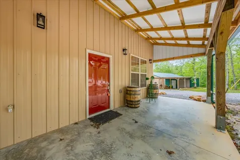886 Hunters Ridge Drive Altamont TN 37301