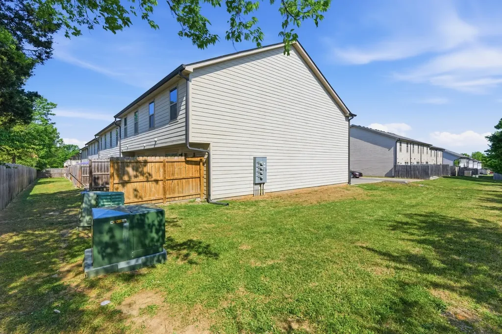 262 Signature Place Lebanon TN 37087