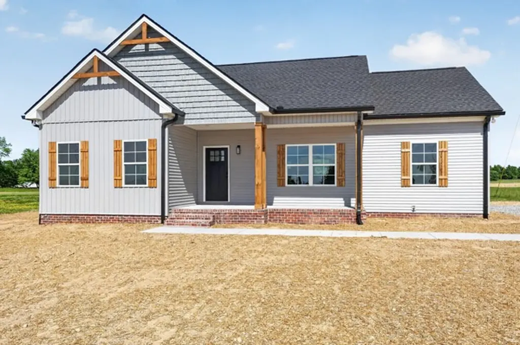 1233 Coleytown Road Lafayette TN 37083