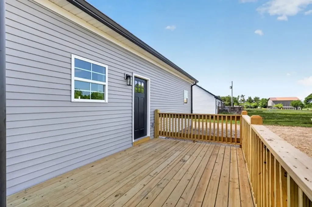 1233 Coleytown Road Lafayette TN 37083