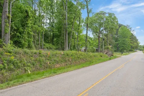 0 Highway 200 Lexington TN 38351