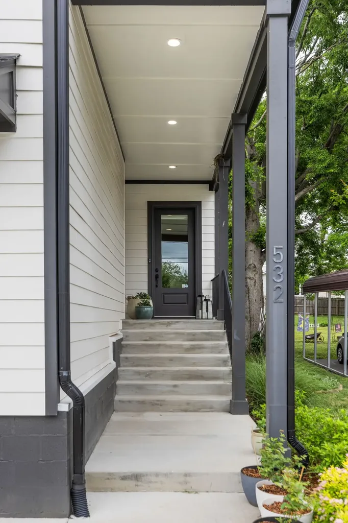 532 Westboro Drive Nashville TN 37209