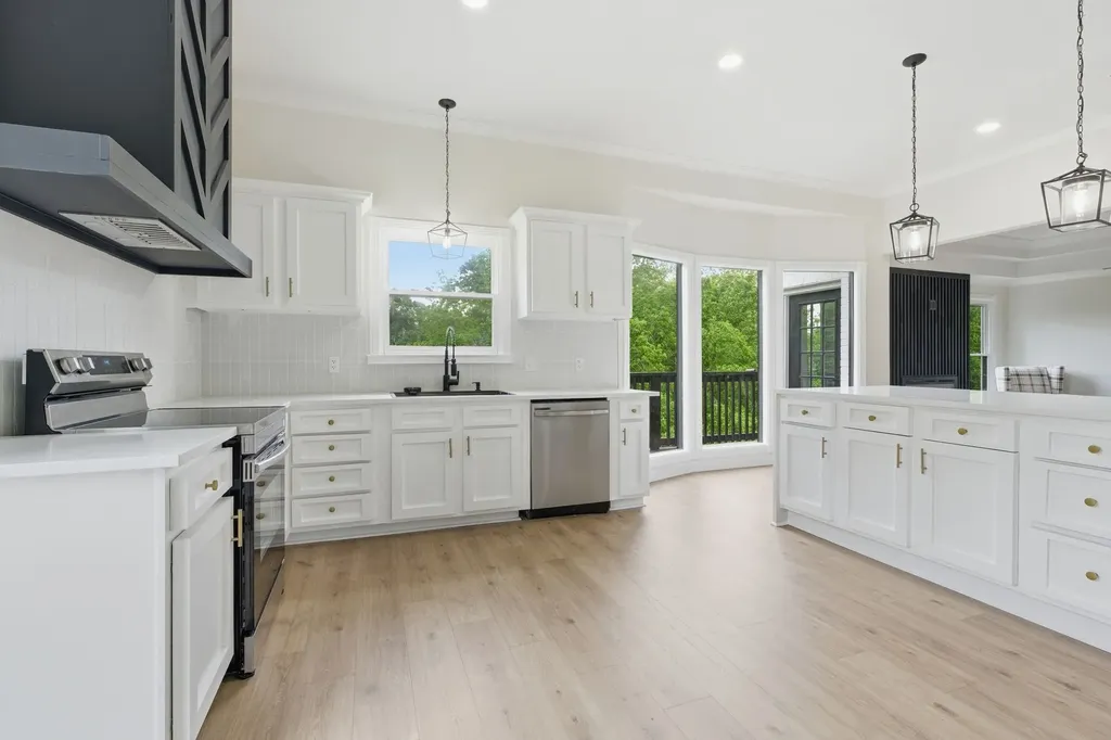 527 Cumberland Hills Drive Hendersonville TN 37075