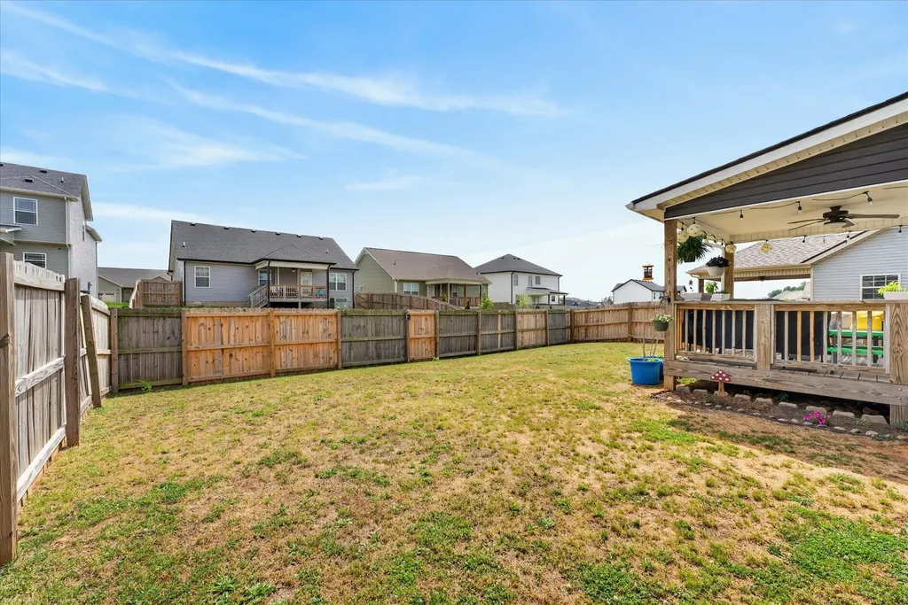 1092 Charles Thomas Drive Clarksville TN 37042
