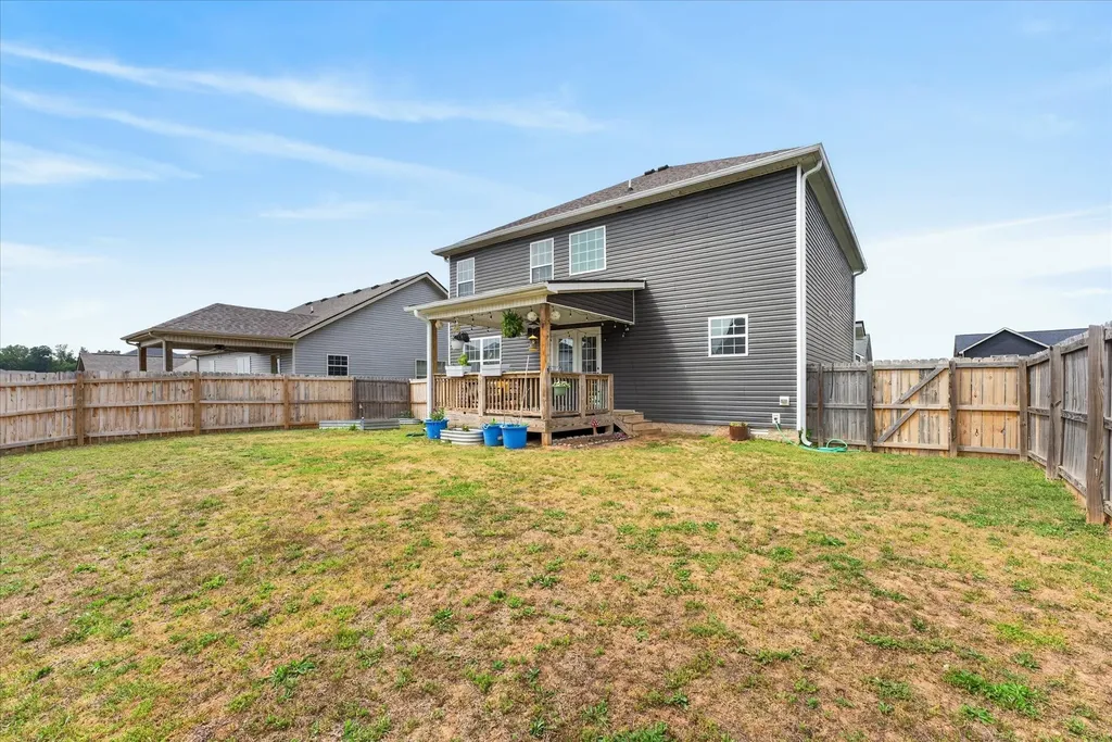 1092 Charles Thomas Drive Clarksville TN 37042