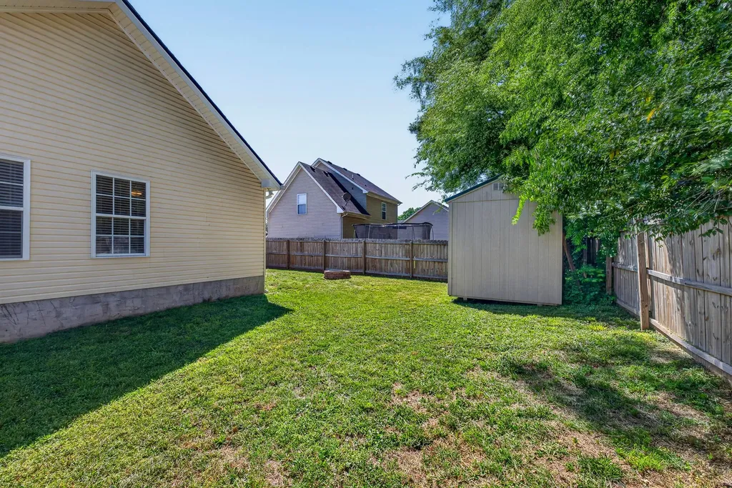 546 Albion Circle Gallatin TN 37066