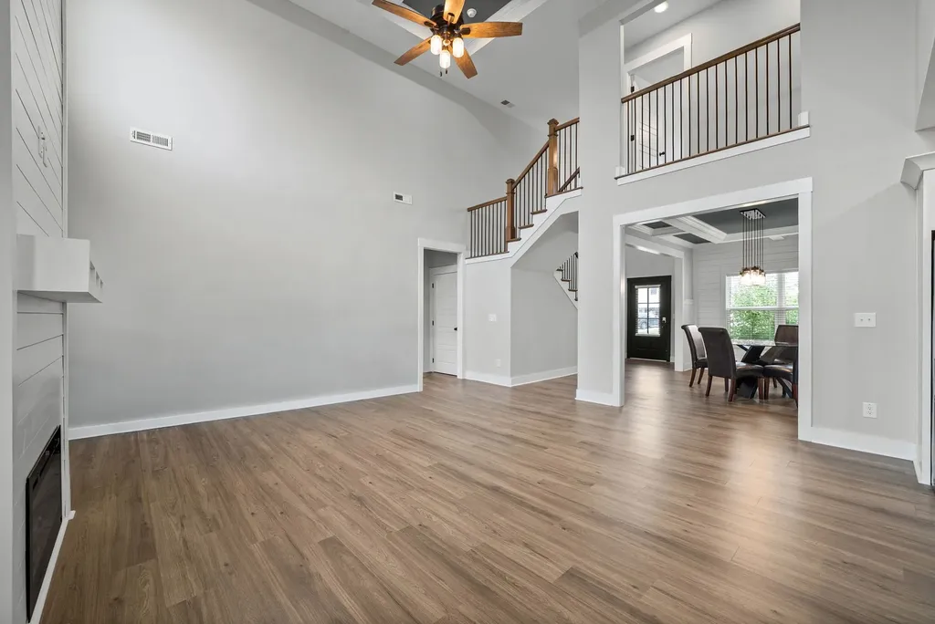 335 Bluebriar Trace Clarksville TN 37043