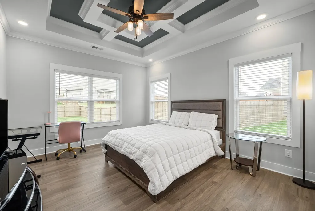 335 Bluebriar Trace Clarksville TN 37043