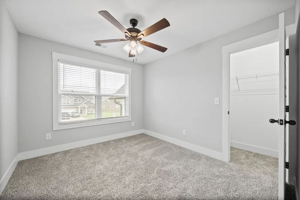 335 Bluebriar Trace Clarksville TN 37043