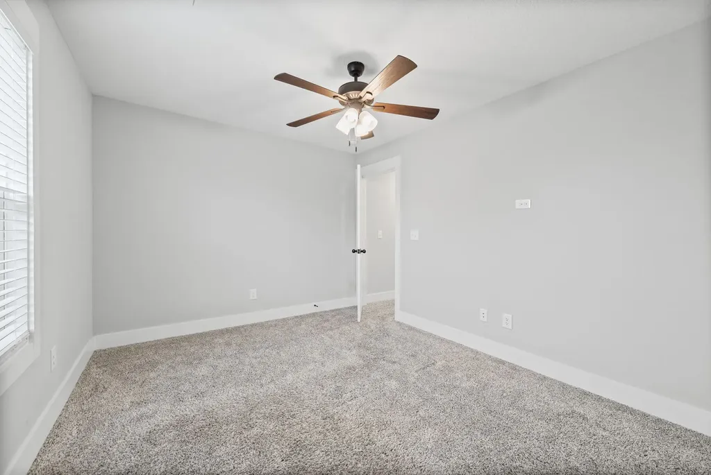 335 Bluebriar Trace Clarksville TN 37043