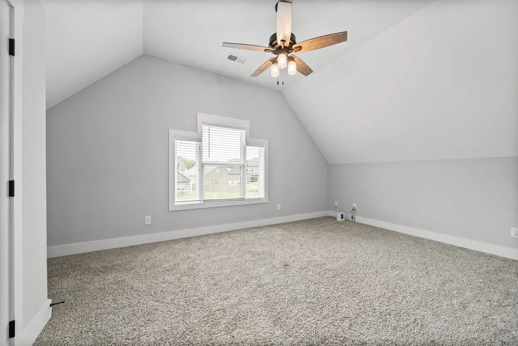 335 Bluebriar Trace Clarksville TN 37043