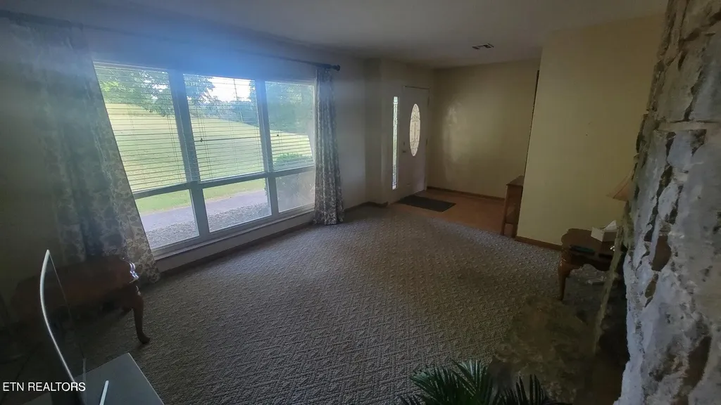 339 Sparks Landing Road Maynardville TN 37807