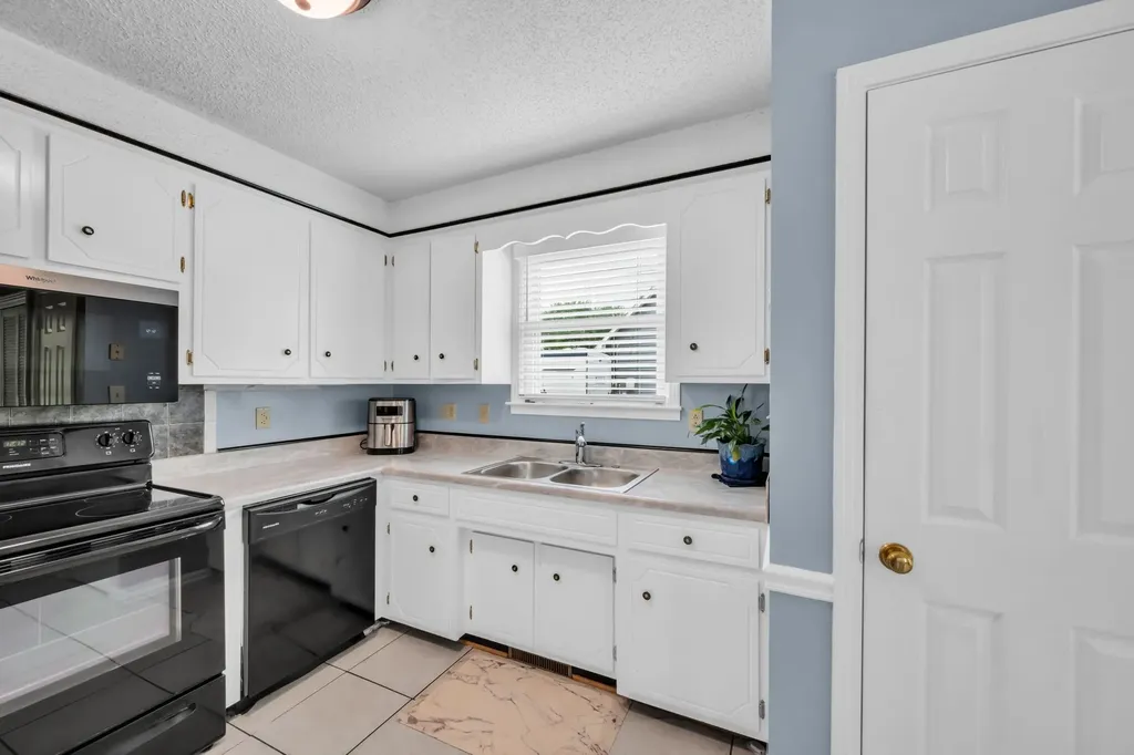 460 Bluff Drive Clarksville TN 37043