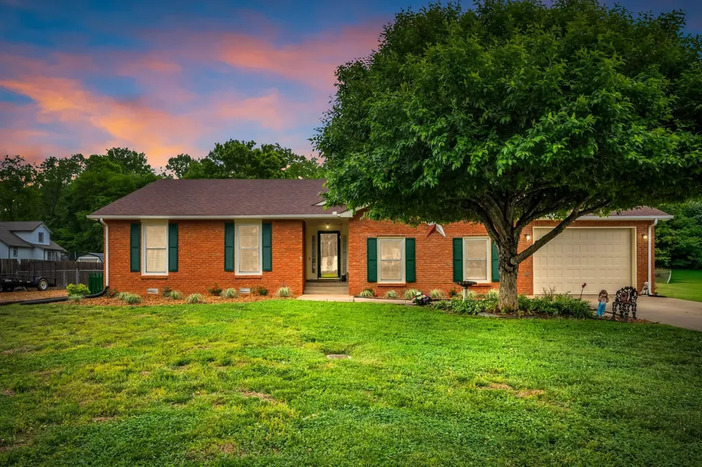 460 Bluff Drive Clarksville TN 37043