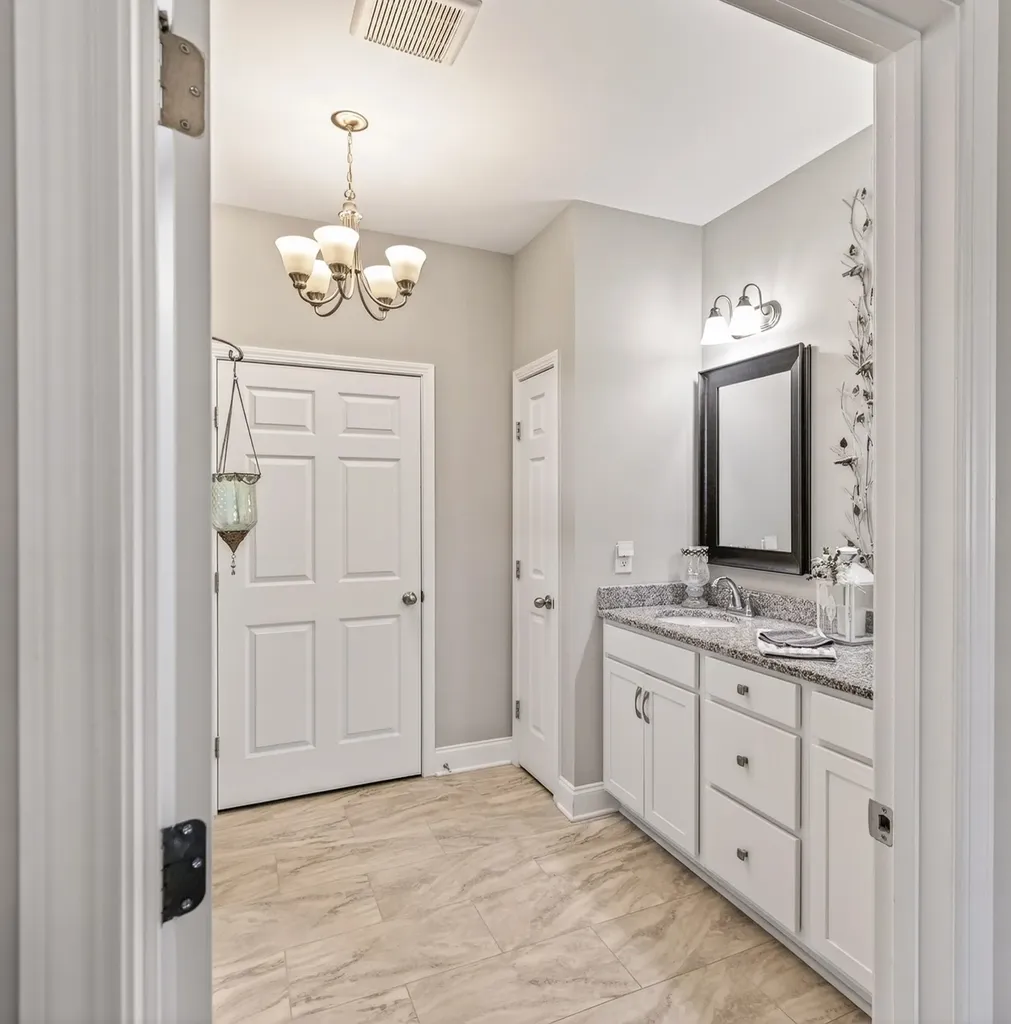 12 Vintage Court Lebanon TN 37087