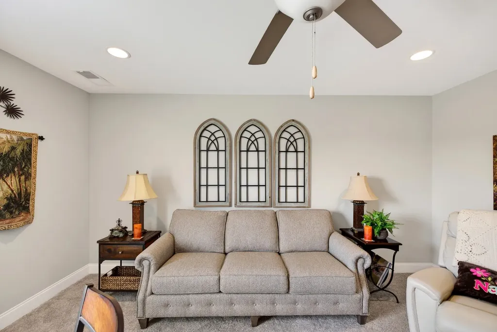 12 Vintage Court Lebanon TN 37087