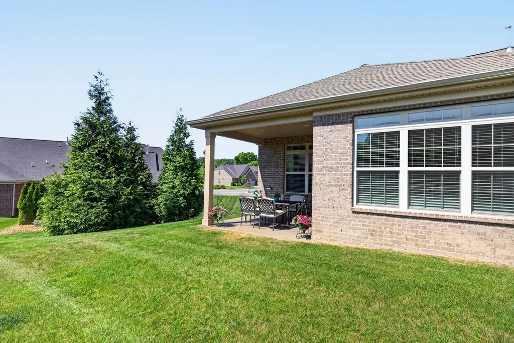 12 Vintage Court Lebanon TN 37087