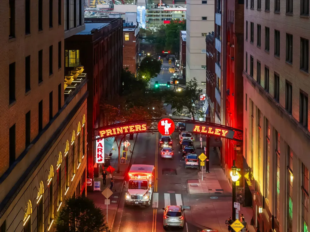 415 Church Street Nashville TN 37219