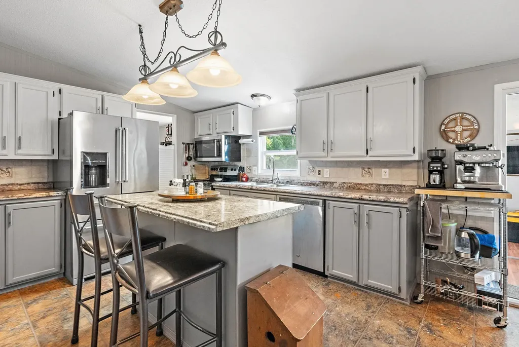 1333 Roberts Road Goodlettsville TN 37072
