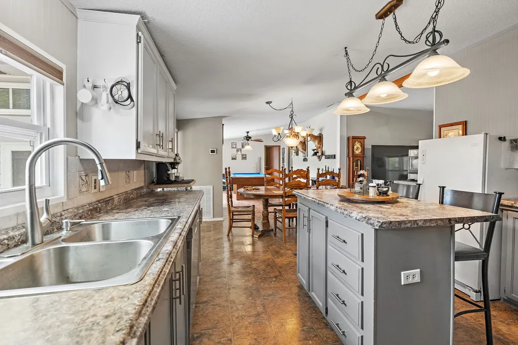 1333 Roberts Road Goodlettsville TN 37072