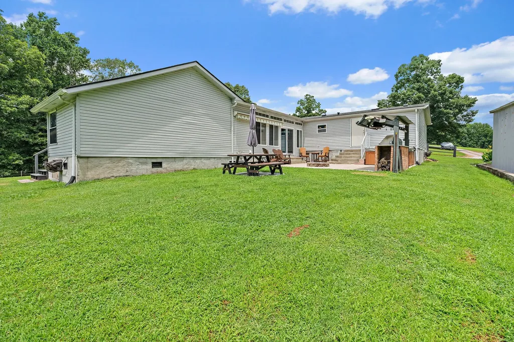 1333 Roberts Road Goodlettsville TN 37072