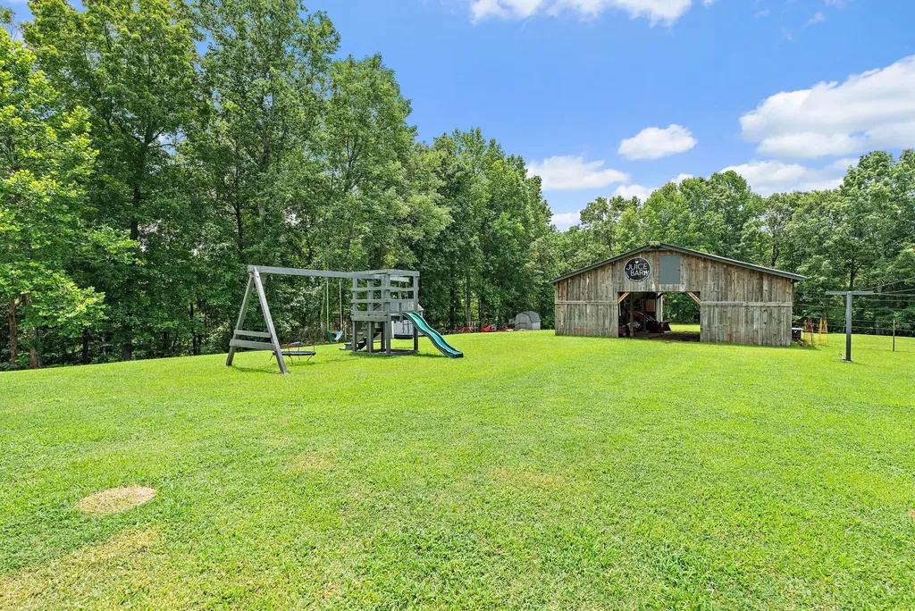 1333 Roberts Road Goodlettsville TN 37072