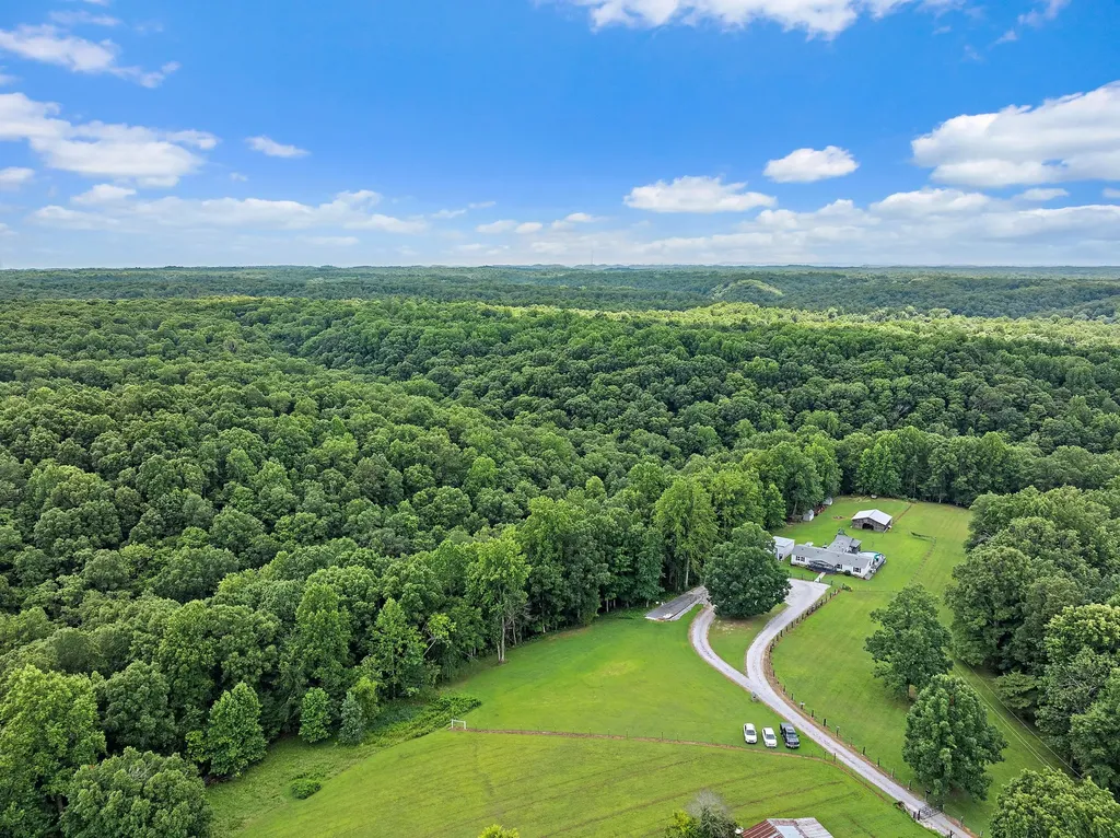 1333 Roberts Road Goodlettsville TN 37072