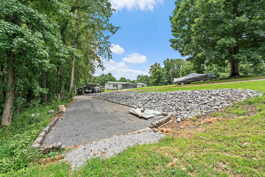 1333 Roberts Road Goodlettsville TN 37072