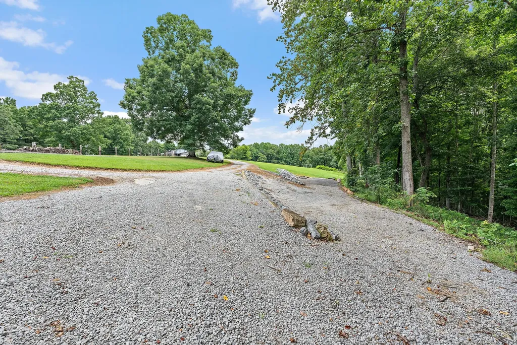 1333 Roberts Road Goodlettsville TN 37072