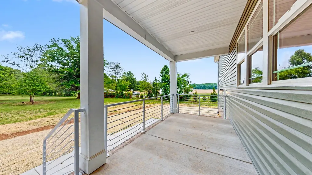 5045 Hyde Road Springfield TN 37172