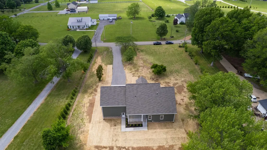 5045 Hyde Road Springfield TN 37172