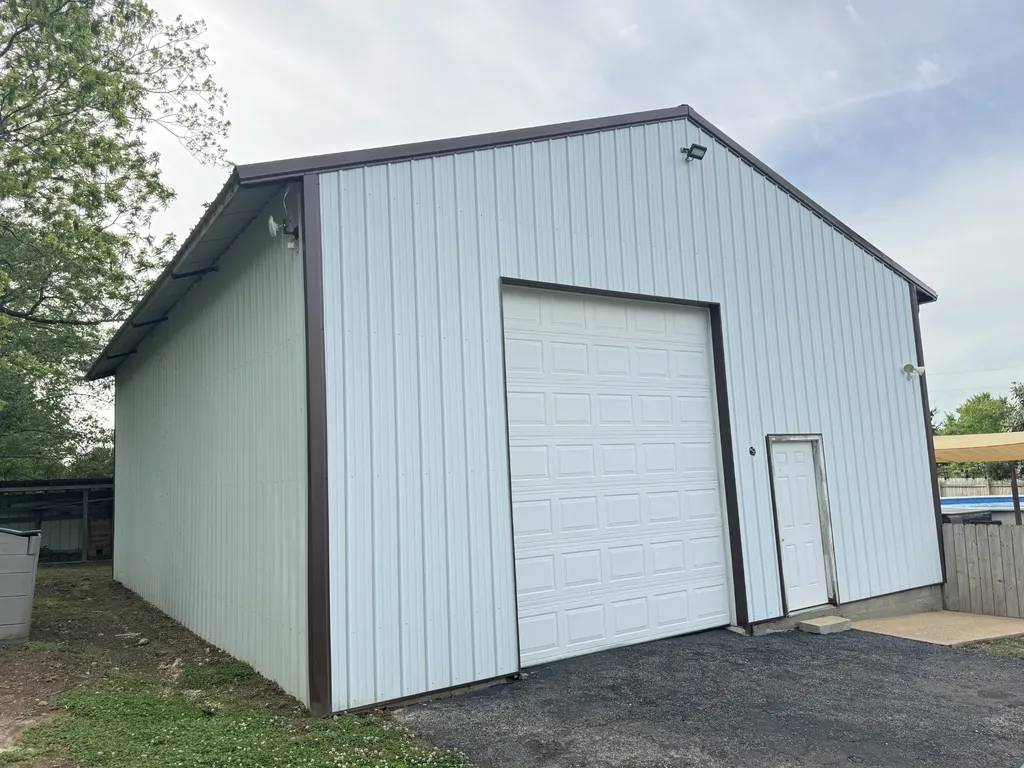 19 Westside Road Lawrenceburg TN 38464
