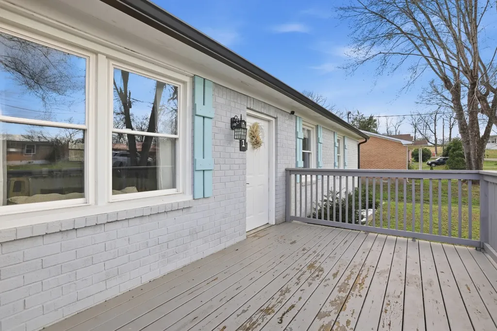 111 Amber Lynn Circle Columbia TN 38401