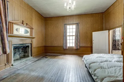 2012 Hoovers Road Duck River TN 38454