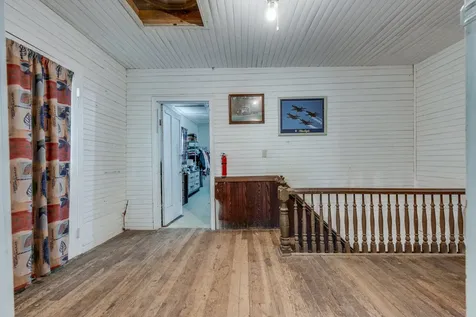 2012 Hoovers Road Duck River TN 38454