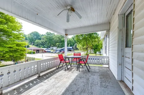 2012 Hoovers Road Duck River TN 38454