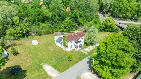 2012 Hoovers Road Duck River TN 38454