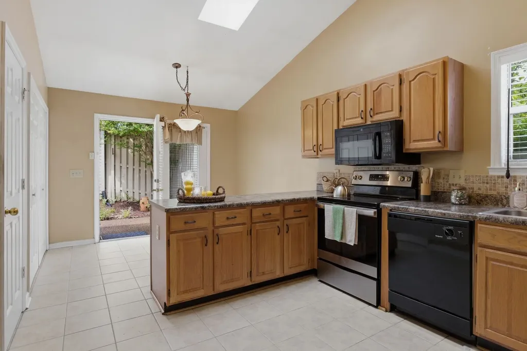 219 Pepper Ridge Circle Antioch TN 37013