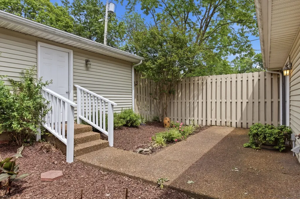 219 Pepper Ridge Circle Antioch TN 37013