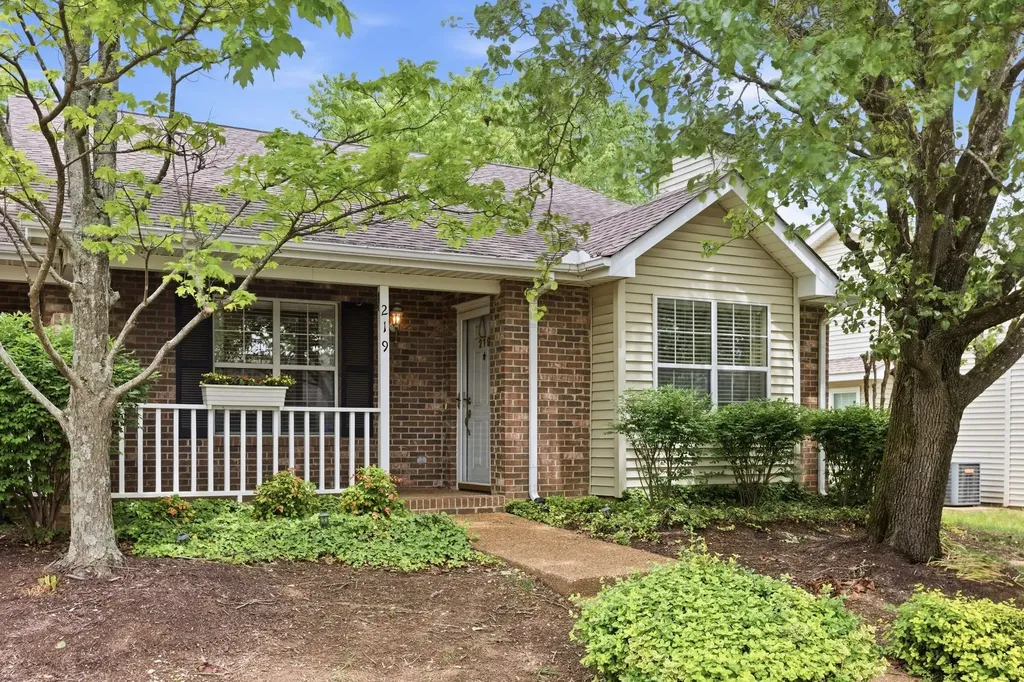 219 Pepper Ridge Circle Antioch TN 37013